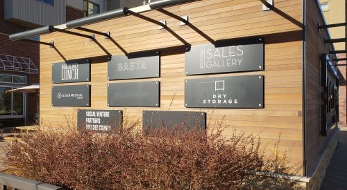 ms-peleton-fountain-sign ms-peleton-fountain-sign